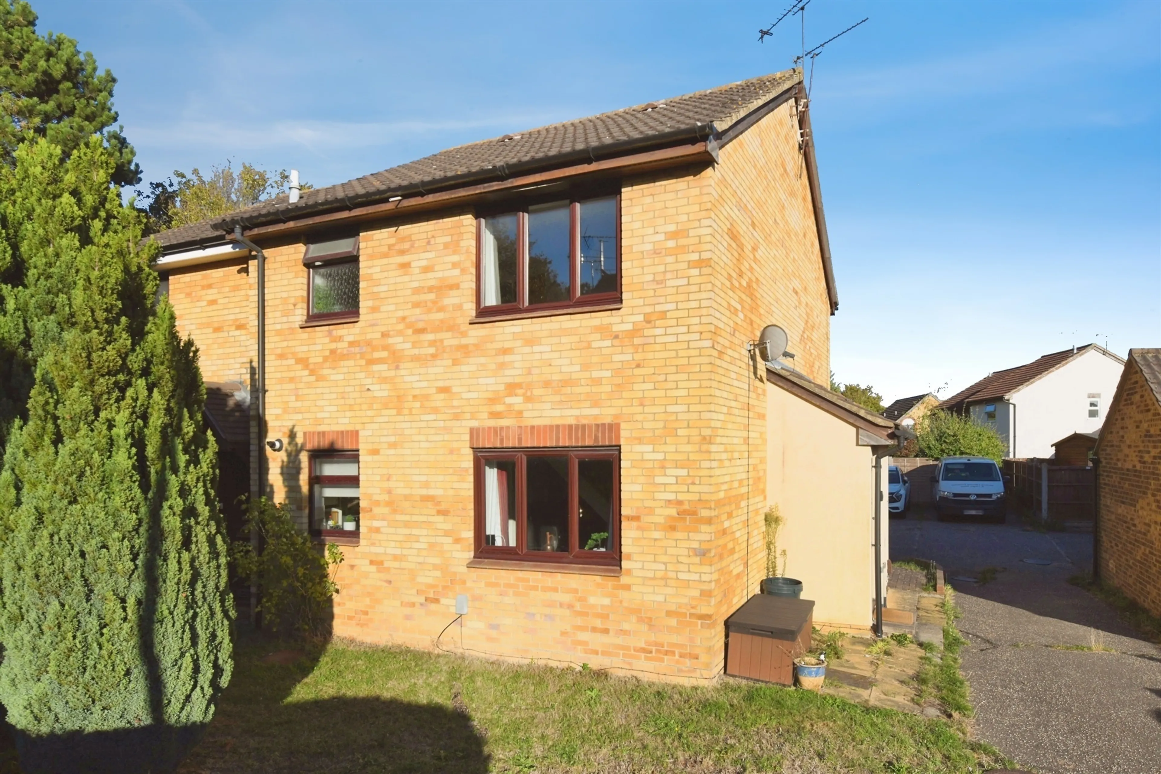 Property photo 0