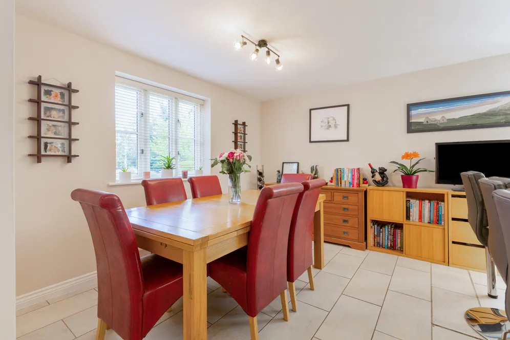 Crab Tree Close, Bloxham, OX15 photo 6