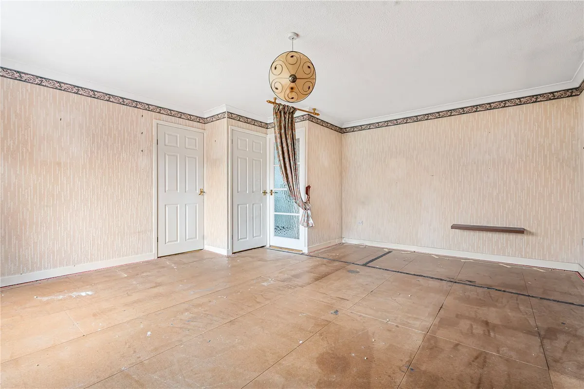Sadlers Court, Abingdon, Oxfordshire, OX14