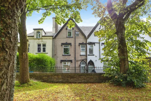 Kilnerdeyne Terrace, Rochdale, Greate...