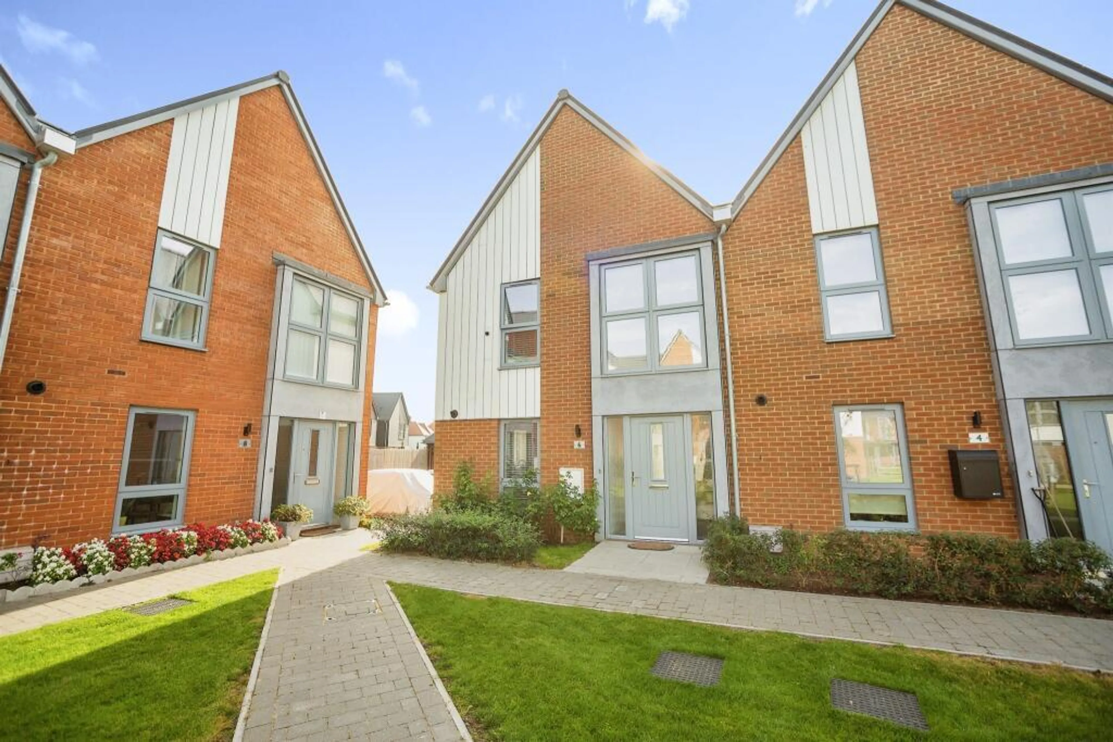 Property photo 0