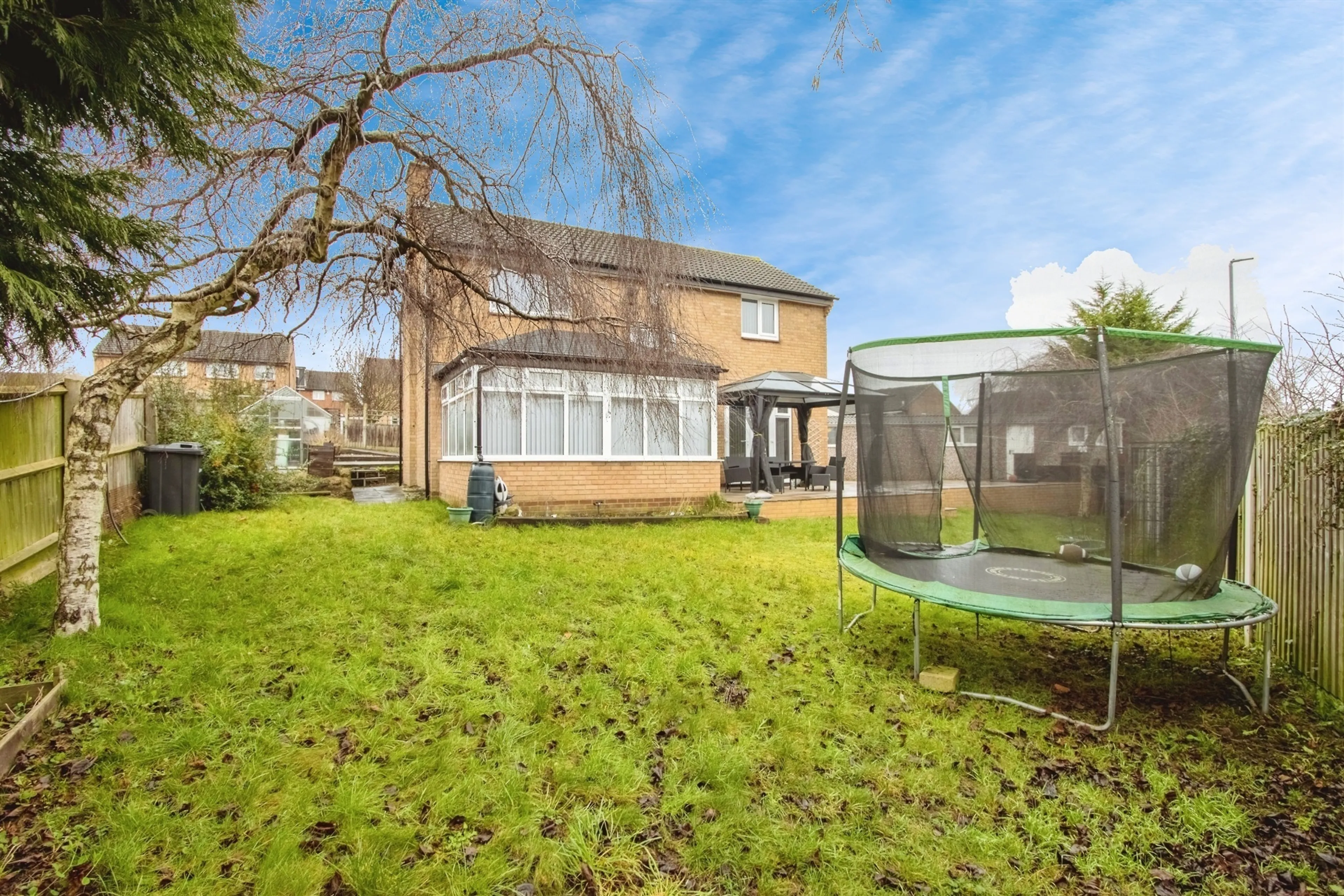 Property at Walnut Close, Leeds