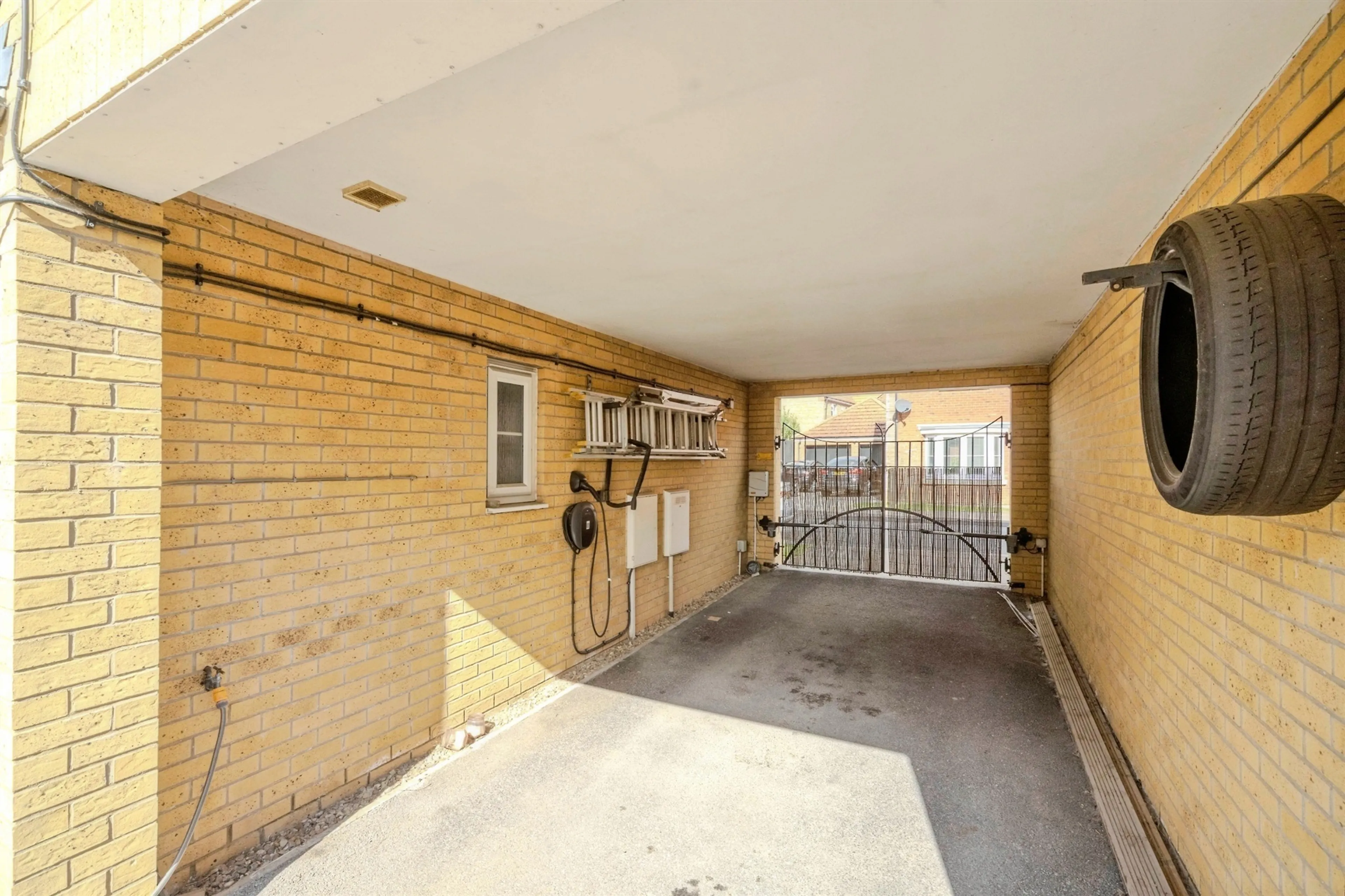 Property photo 13