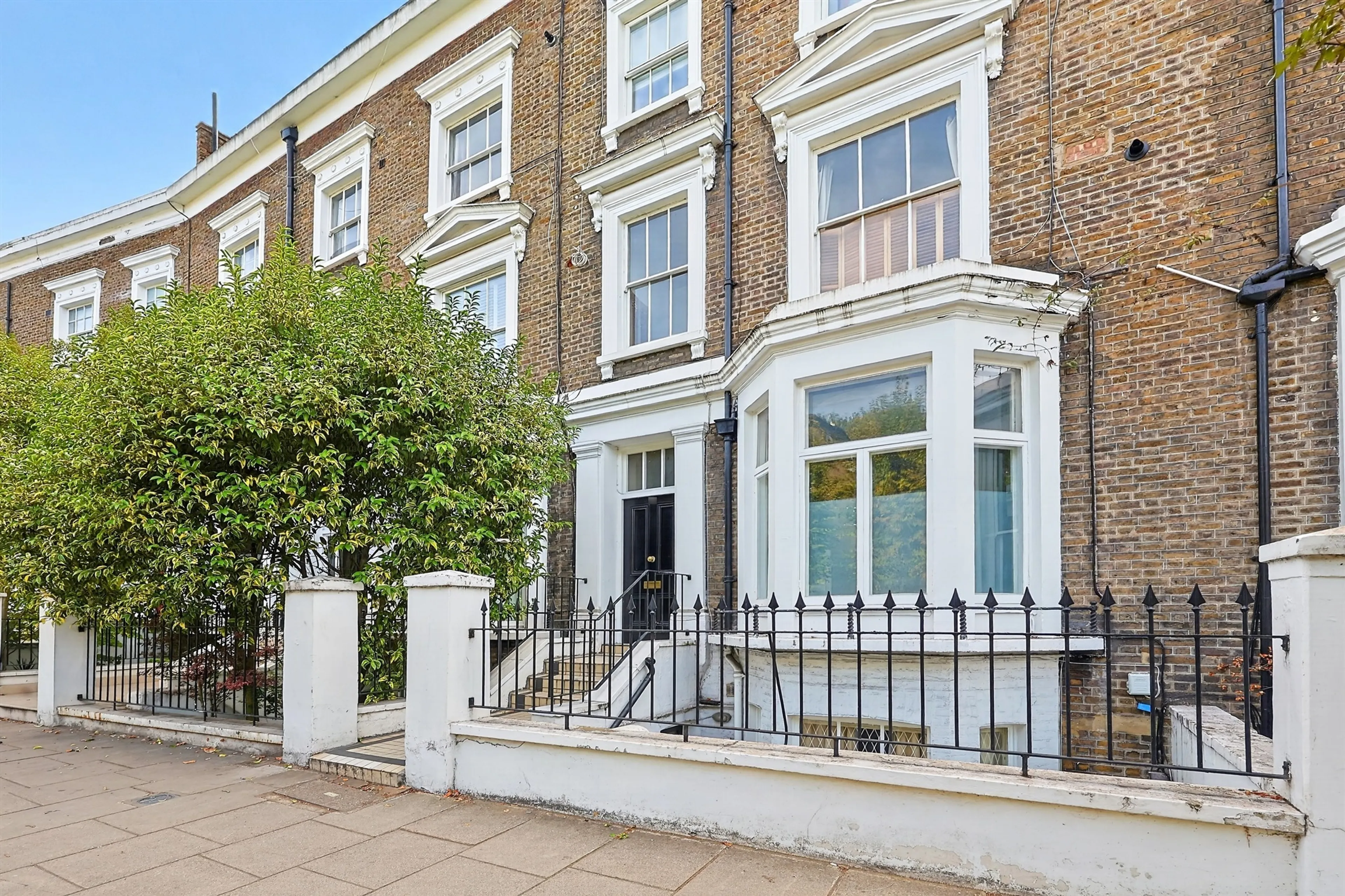 Property at Warwick Gardens, London