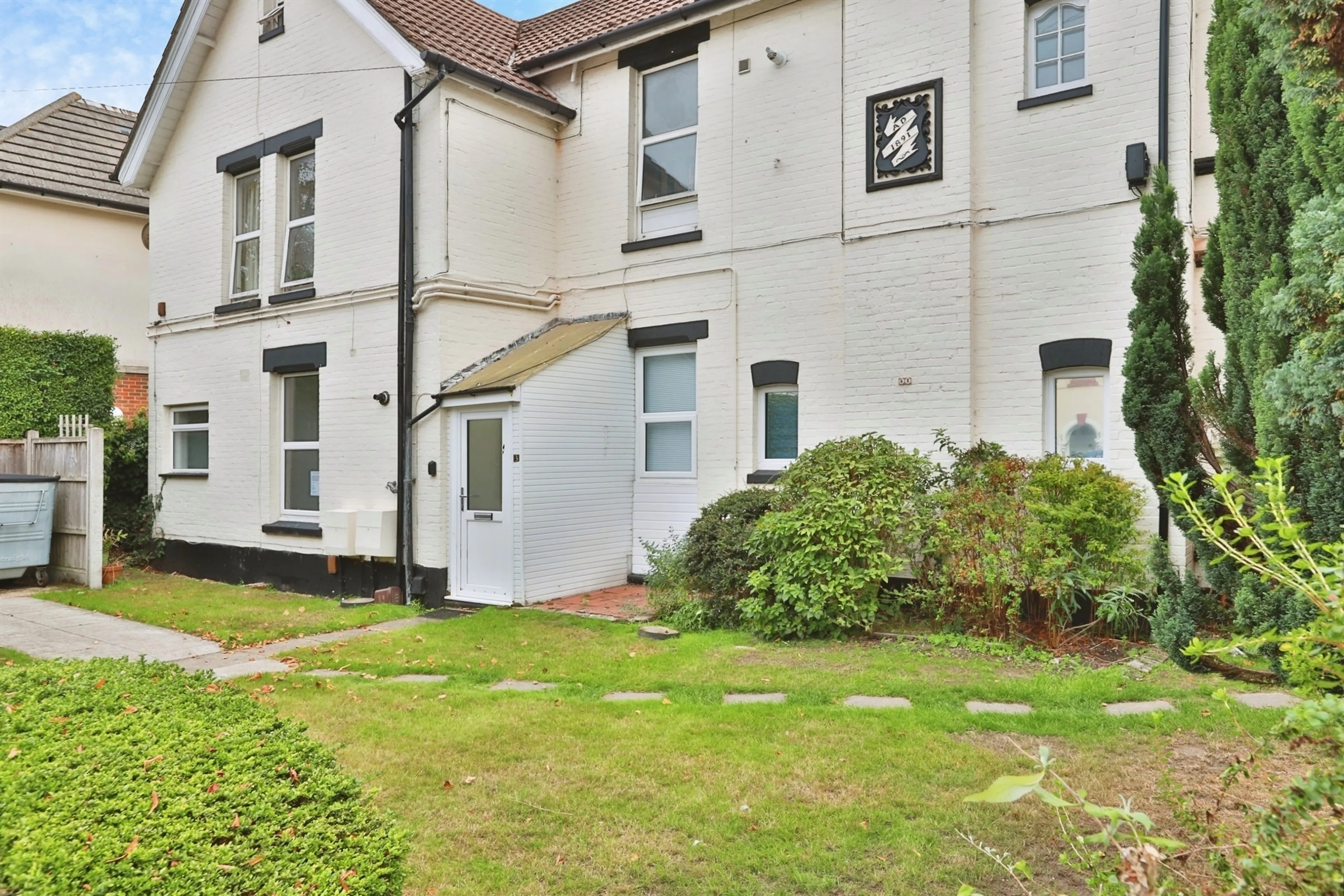 Property photo 0