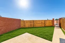 16 Fossil Way Didcot OX11 photo 2