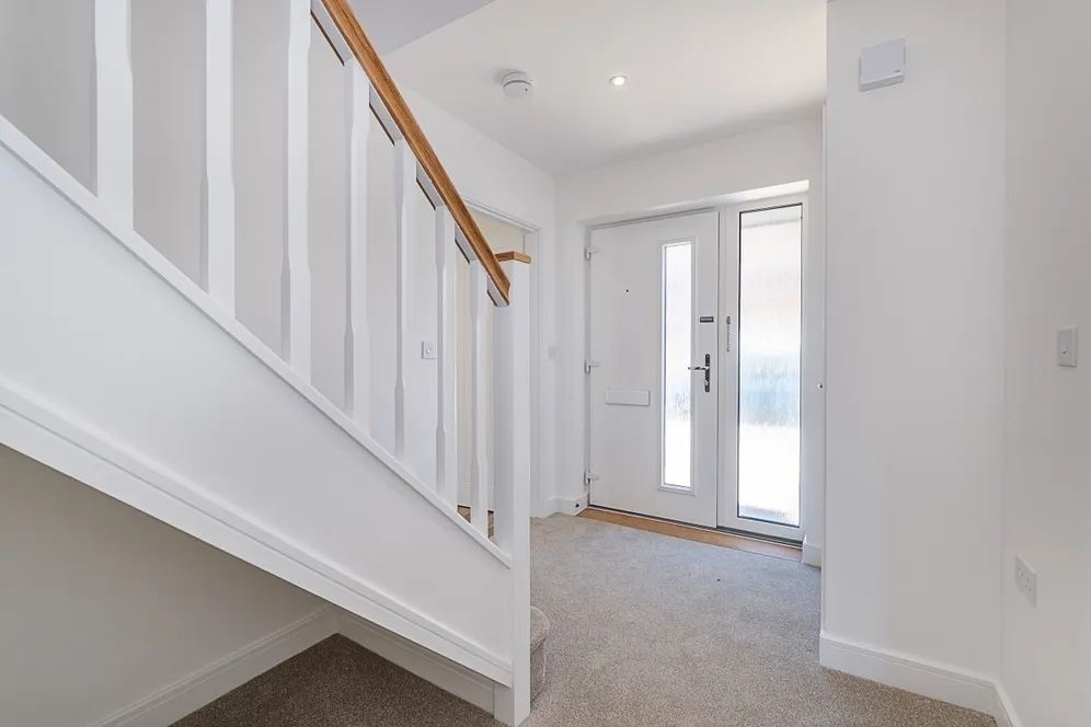 7 Roundhouse Road Didcot OX11 photo 5