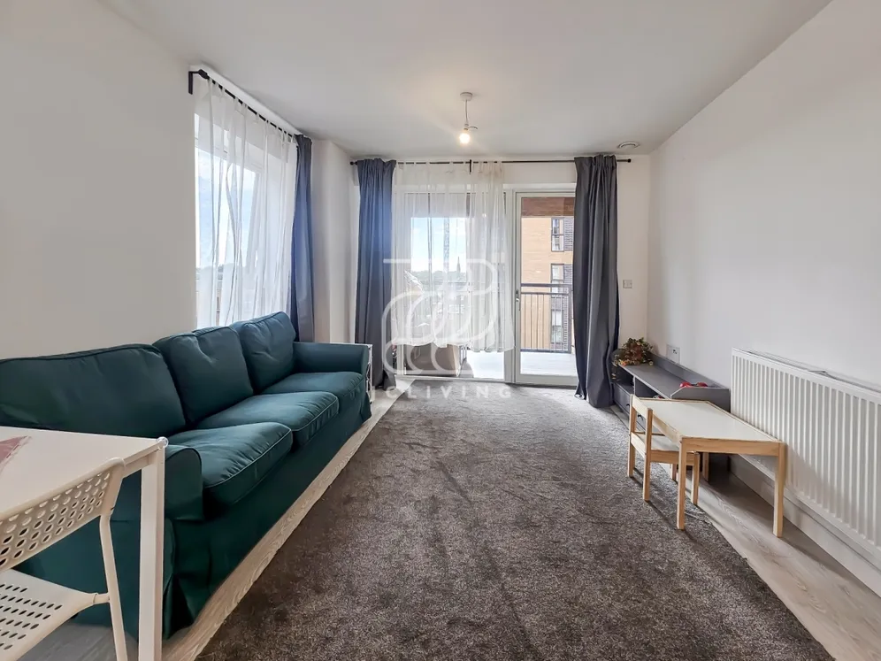 East Acton Lane London W3 photo 15