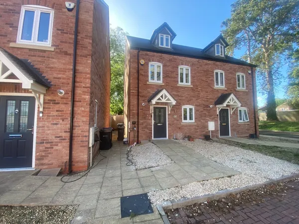 Woodland View, Northfield, B31
