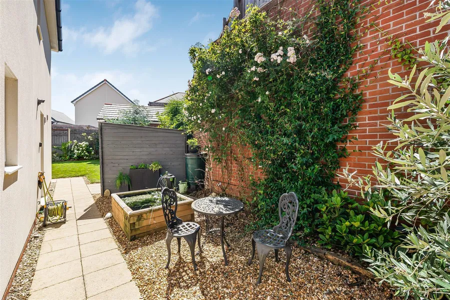 Property Image 25