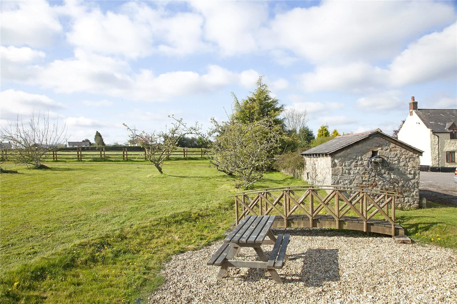 Treuddyn, Mold, CH7 photo 33