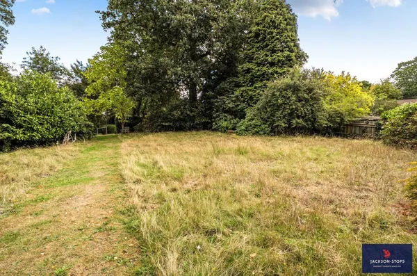 Weathercock Lane, Woburn Sands, MK17 photo 2