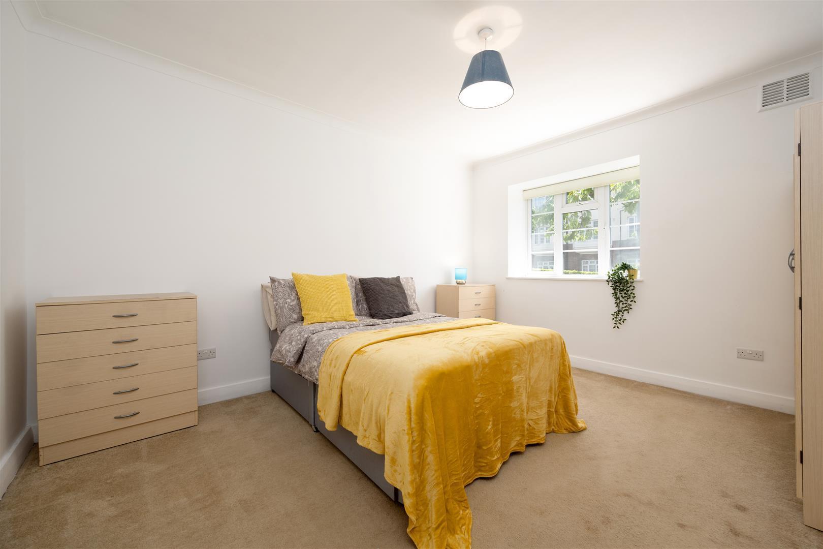 Warwick Lodge, London Image 8