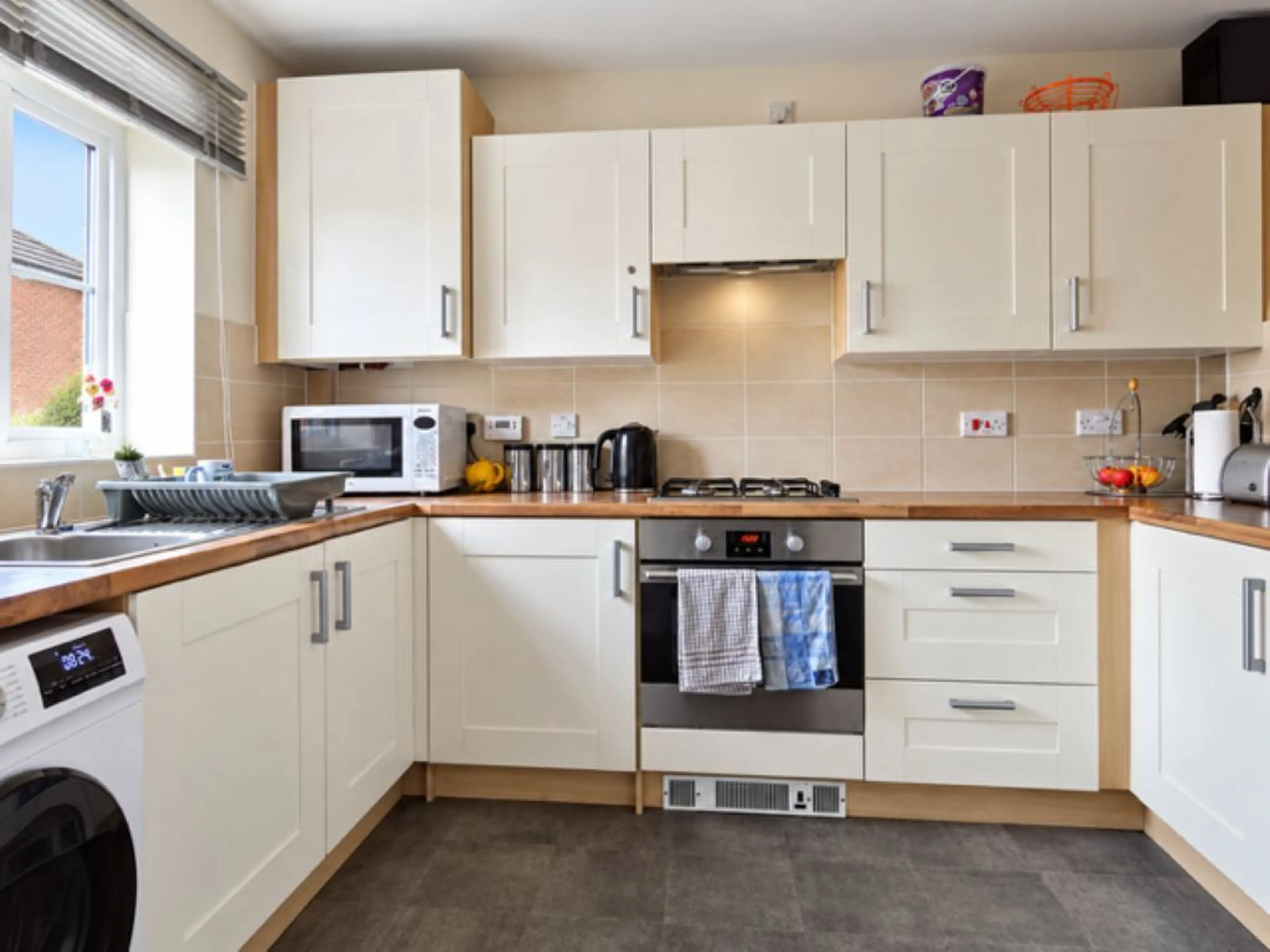 Property at Clover Lane, Durrington, Salisbury