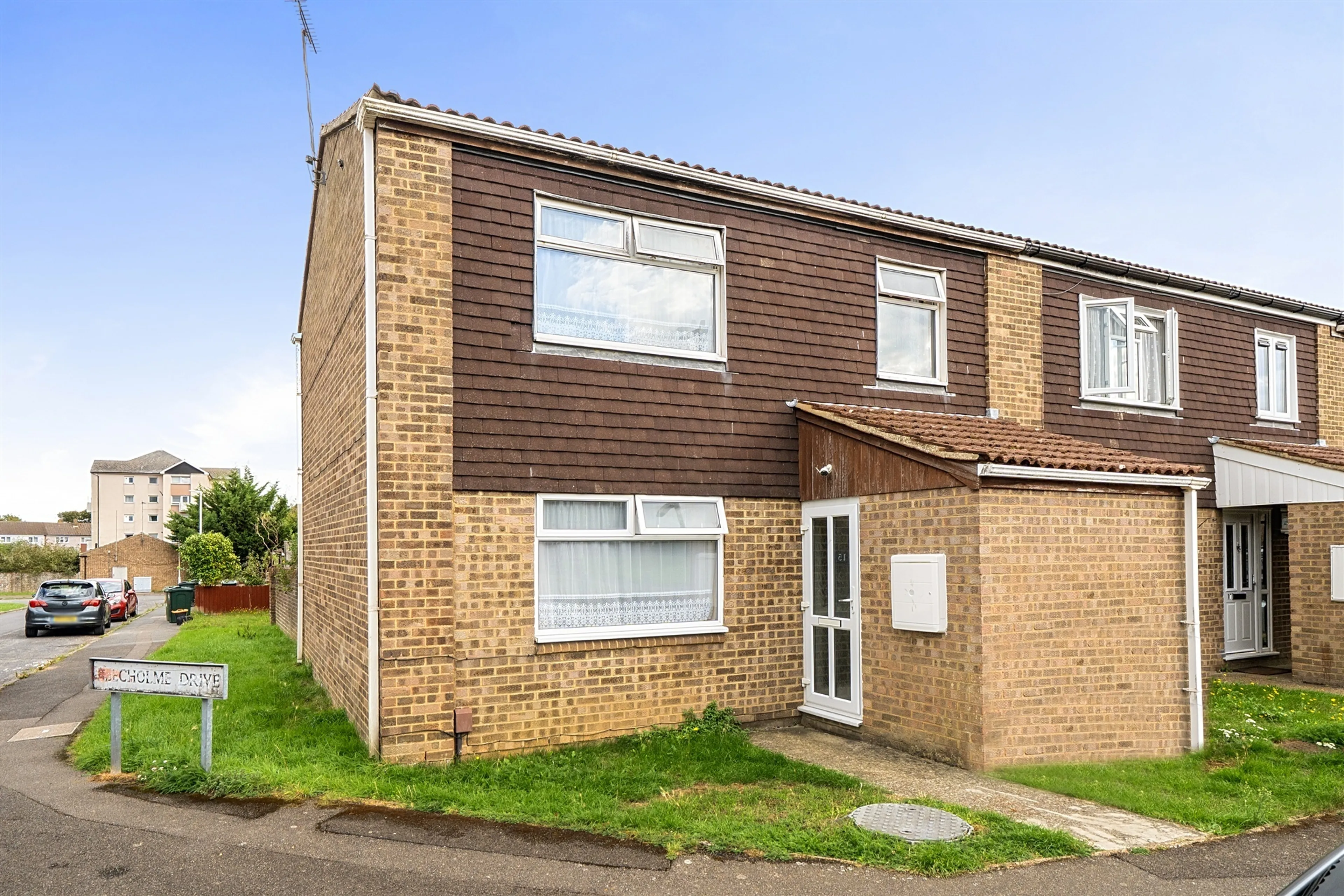 Property photo 0