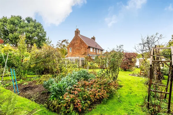 Clayhill Road, Leigh, Reigate, RH2