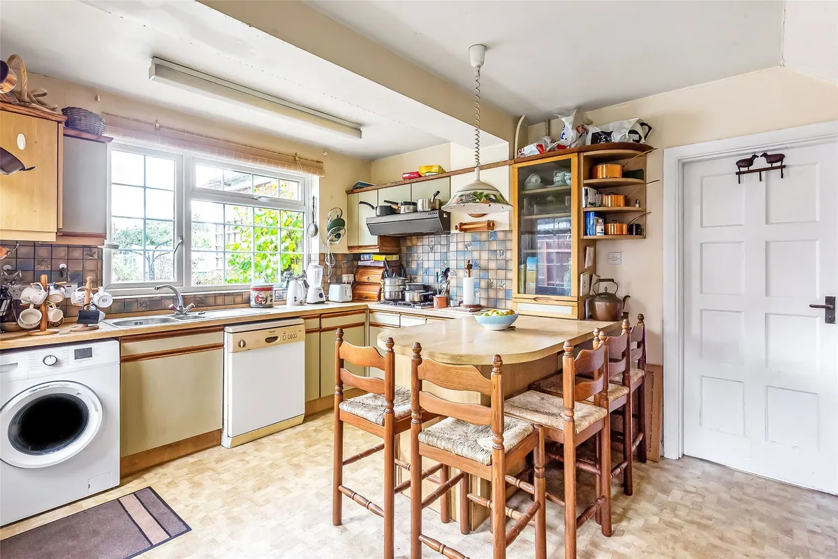Clayhill Road, Leigh, Reigate, RH2