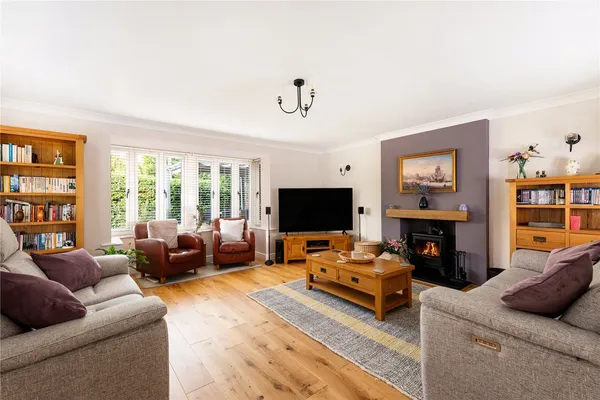 Cross Lane, Aldwincle, NN14 photo 2