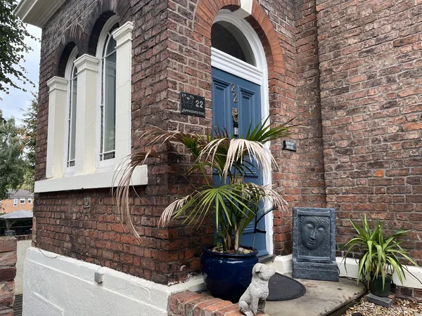 Shrewsbury Road, Oxton