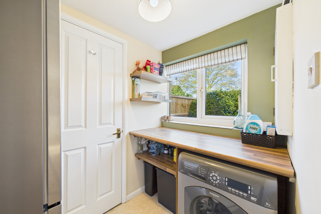 Green Road, Hales Image 15