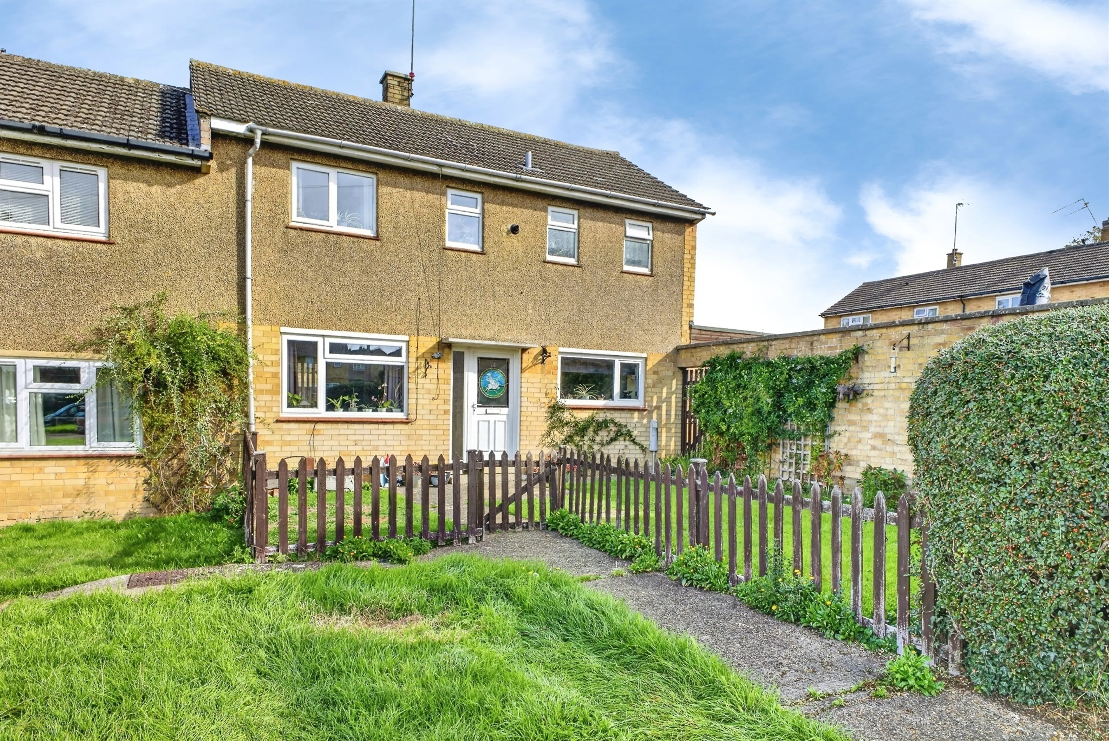 Property photo 0