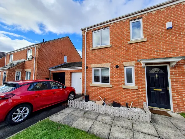 Ridgewood Close, Eastbourne - Darlington