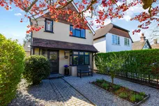 Grove Road, Hindhead, GU26 photo 1