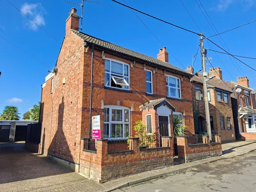 Millers Close, Finedonphoto