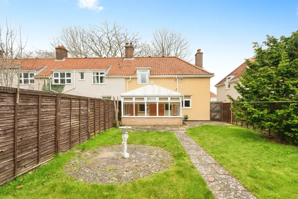 Elizabeth Fry Road, NR2 3QL
