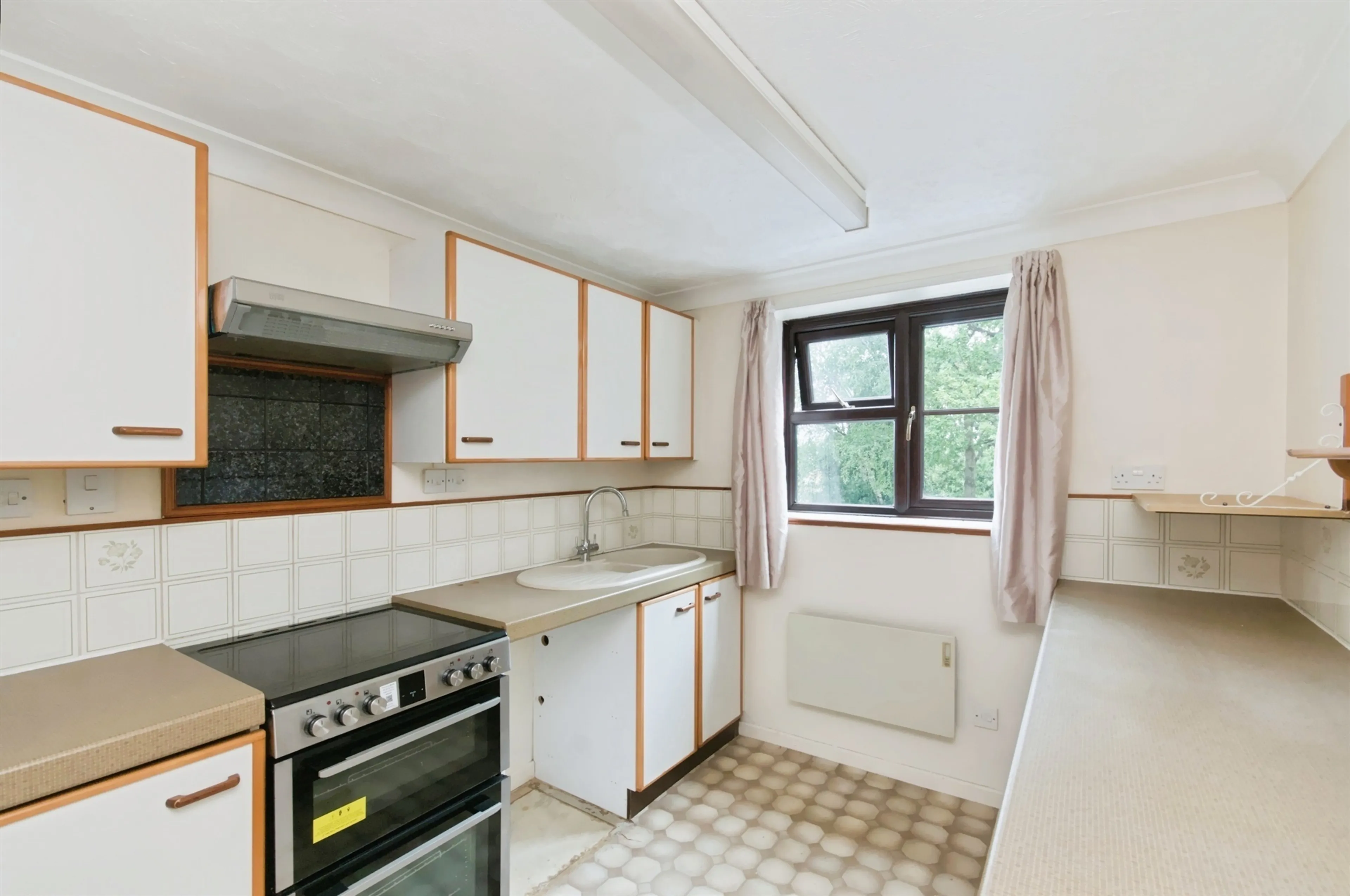 Property at Glynde Court, Bexhill-On-Sea