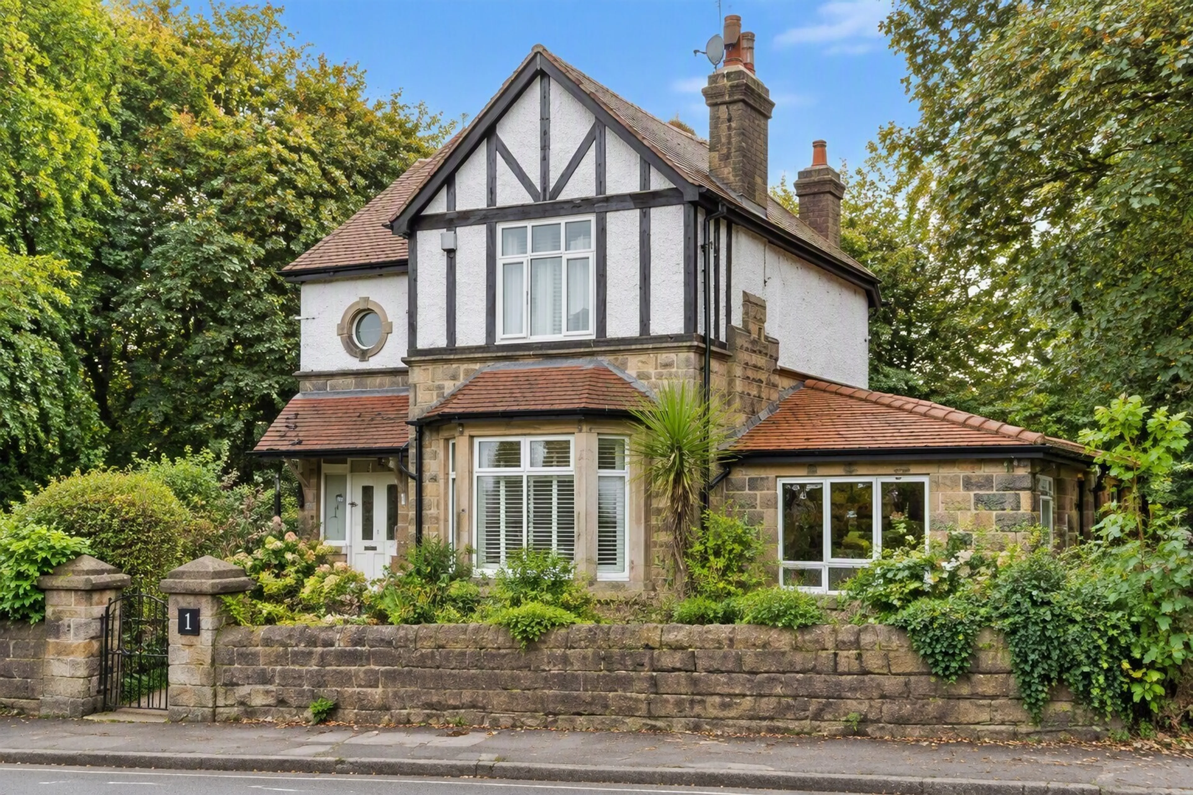 Property at New Road Side, Horsforth, Leeds