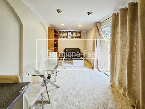 Cedarcroft Road - Chessington