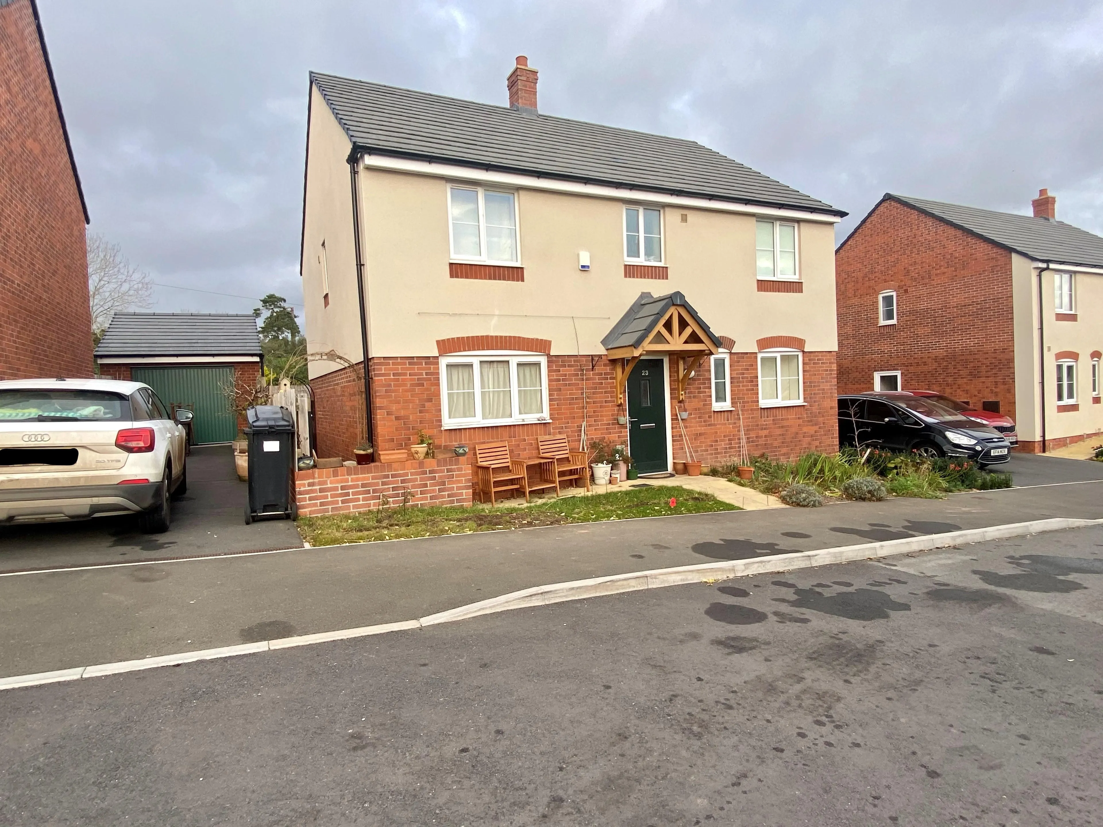 Property photo 0