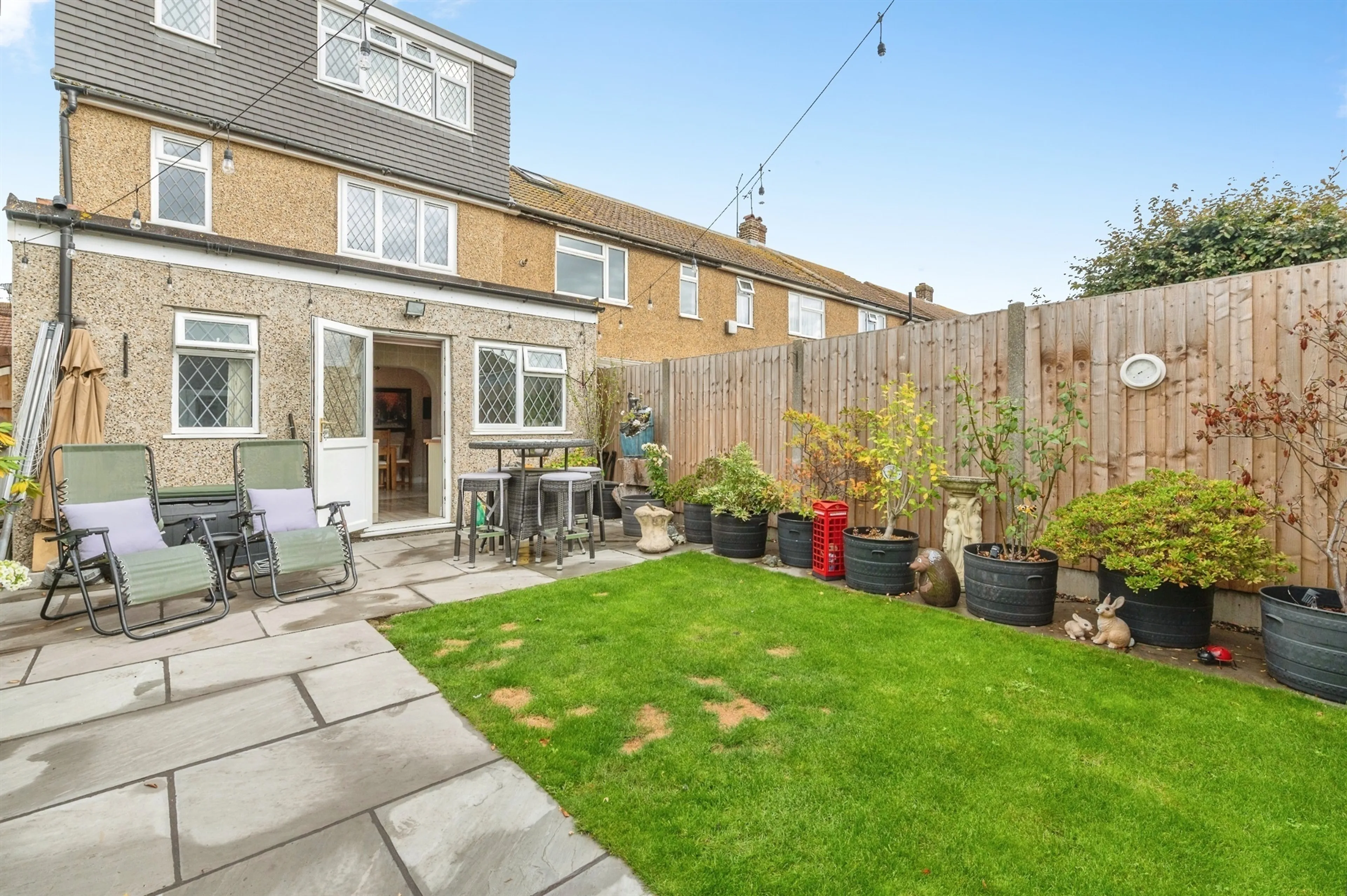 Property at Newtons Close, Rainham
