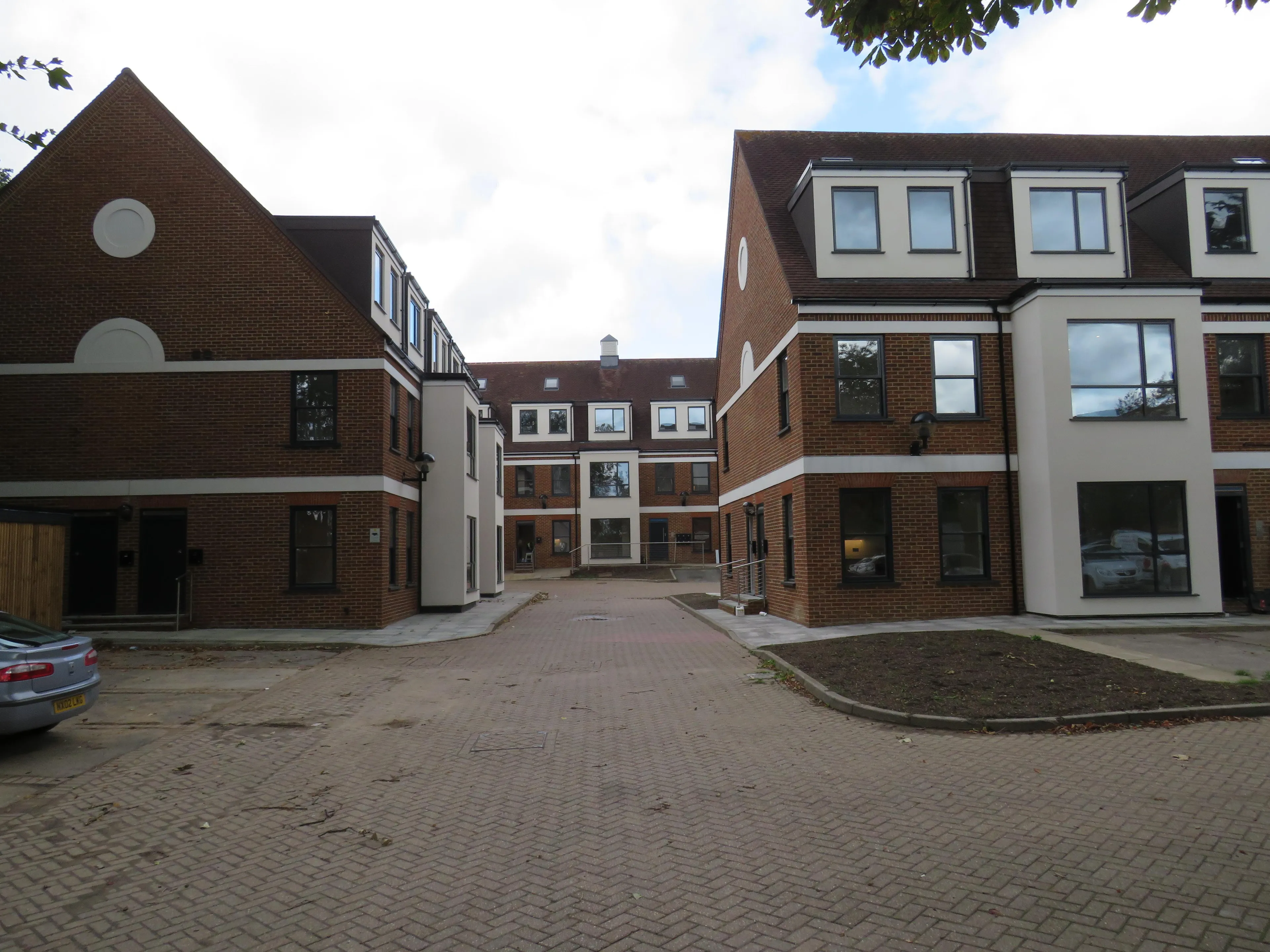 Property photo 0