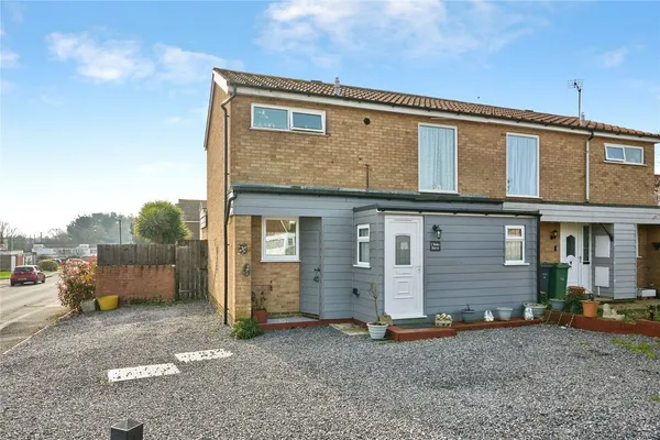 Woods Drive, Apse Heath, Sandown, Isl...