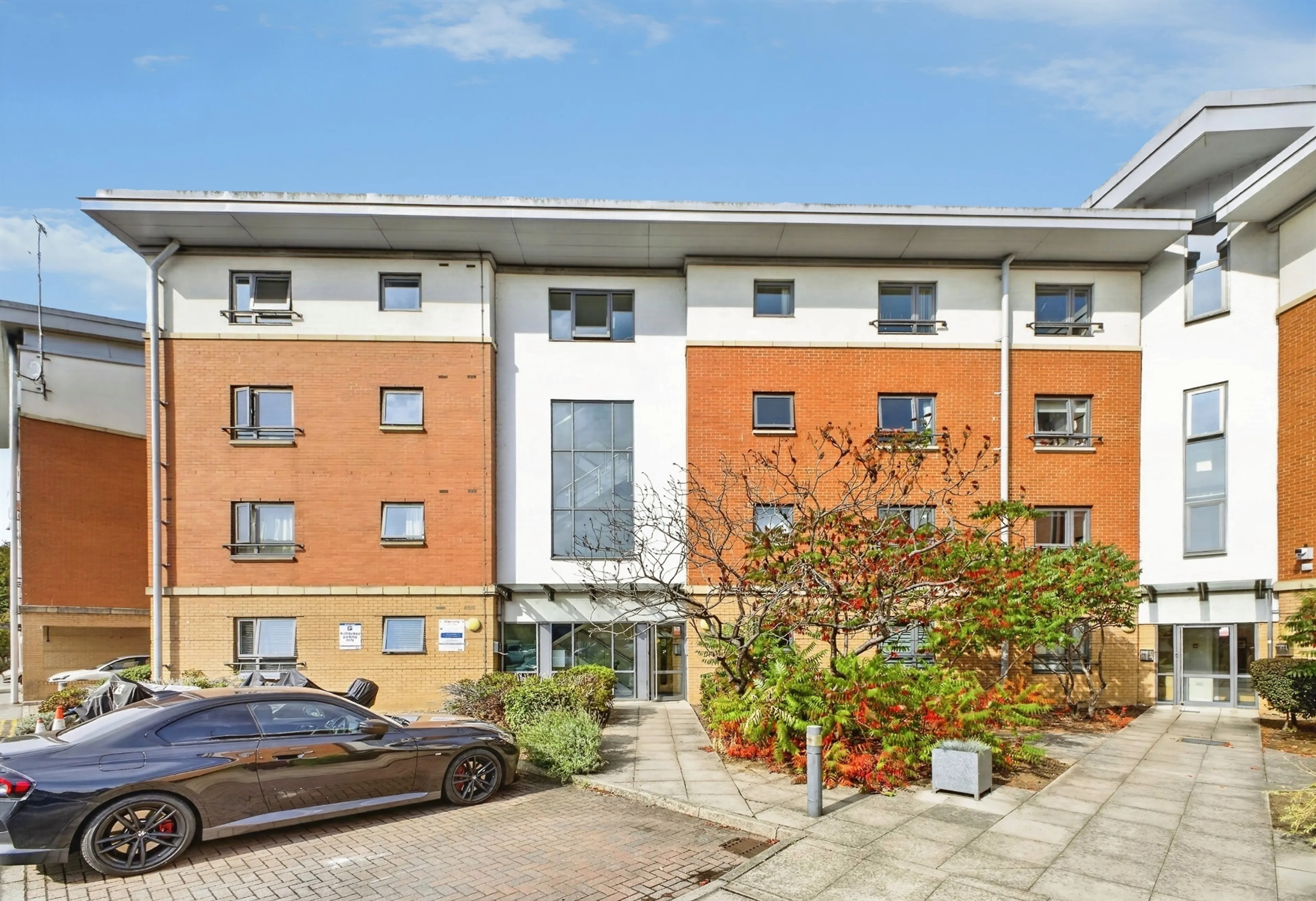 Property photo 0