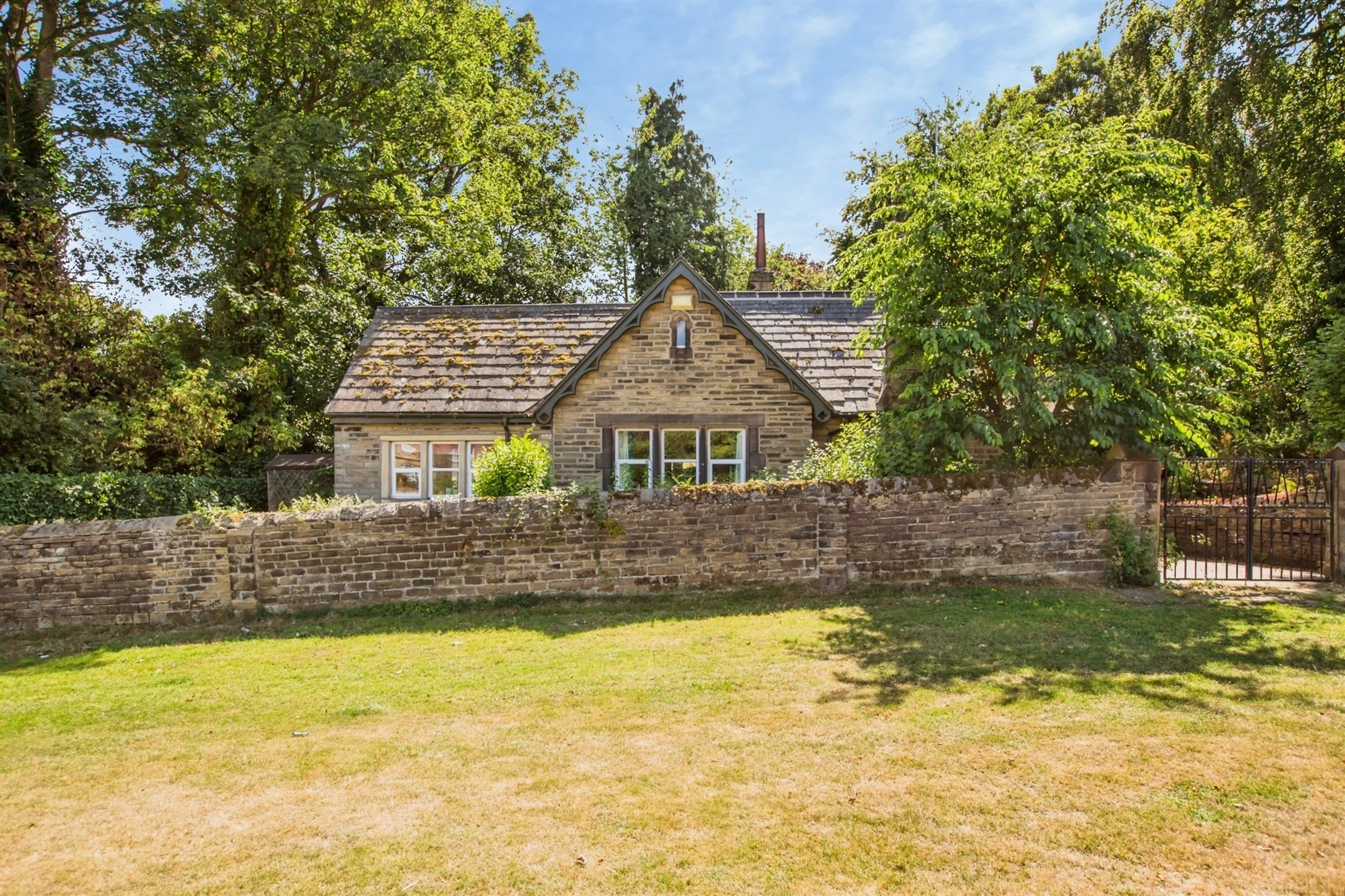 Property at Manor Heath Road, Halifax