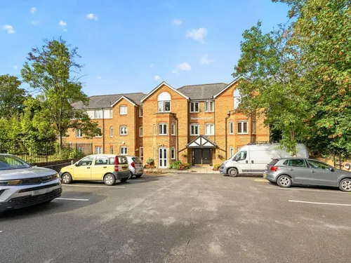 Epsom Road, Epsomphoto