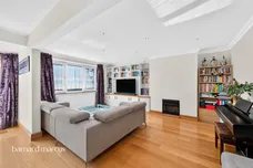 Horndean Close, London