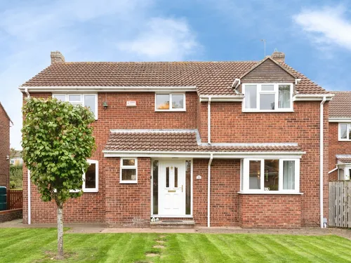 Bishop Burton Road, Cherry Burton, Beverleyphoto