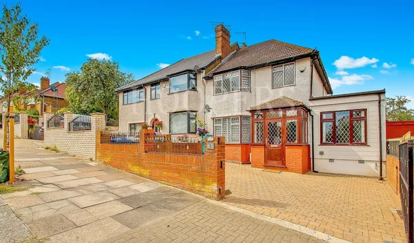 Brook Road, London, NW2