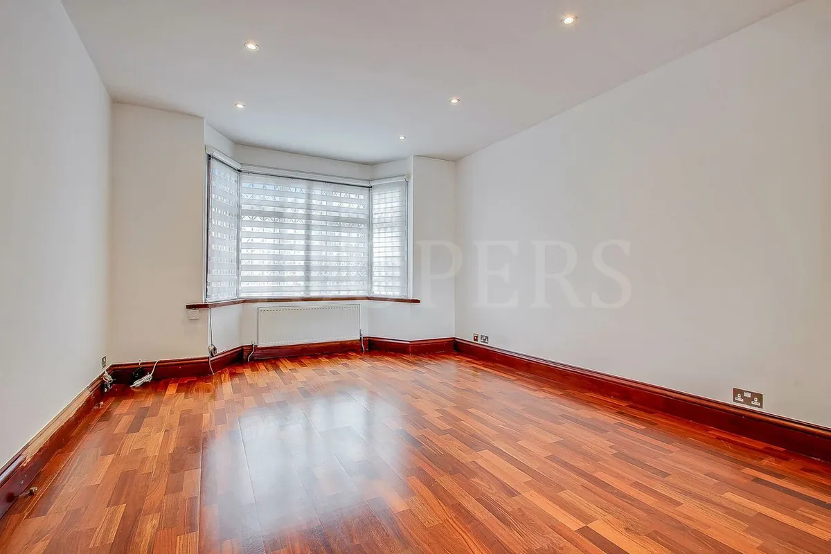 Brook Road, London, NW2