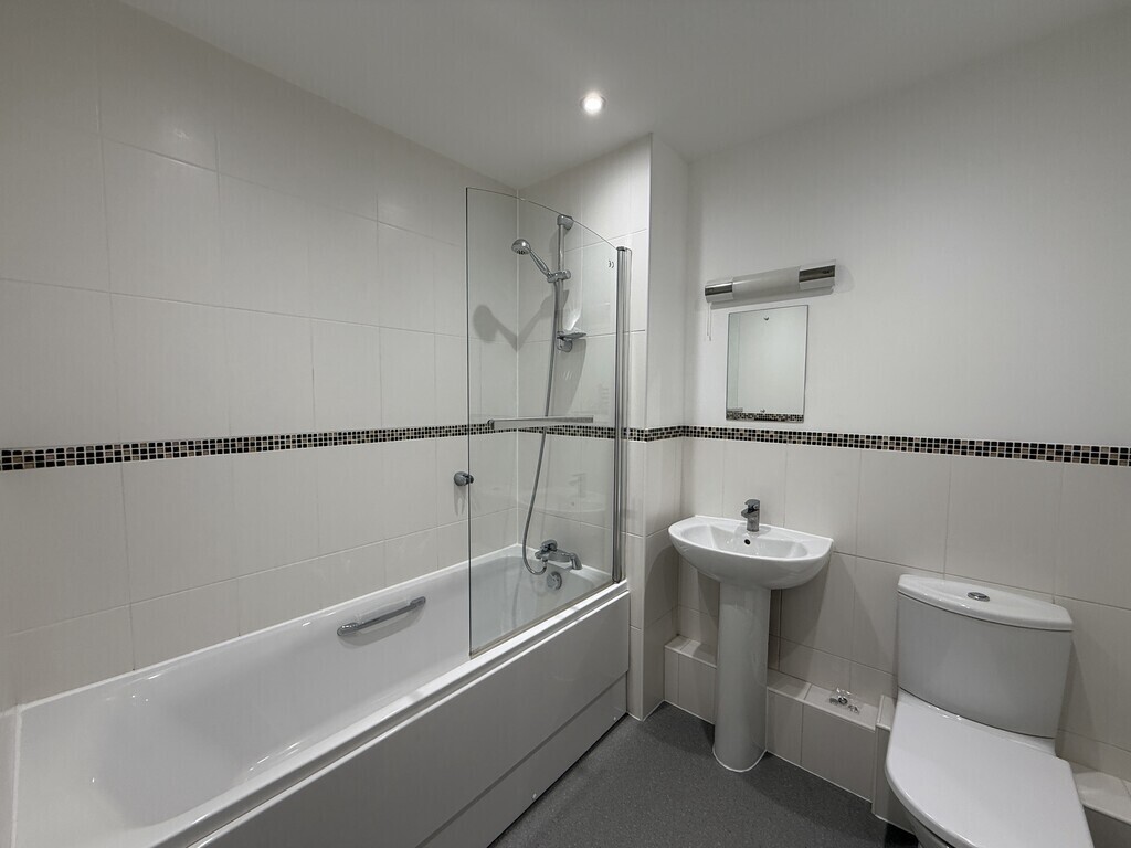 Hanson Place, Warwick Square Image 6