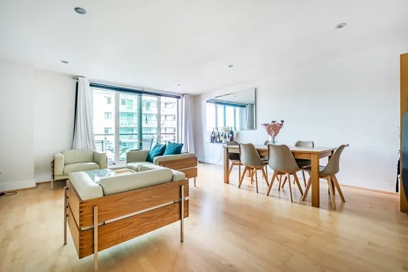 St. George Wharf London SW8