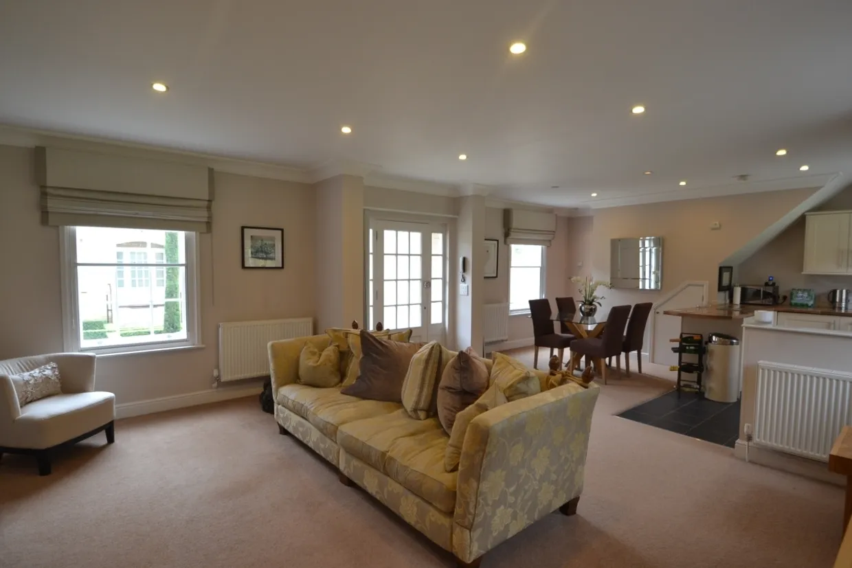 Hedsor Park Taplow SL6 photo 2