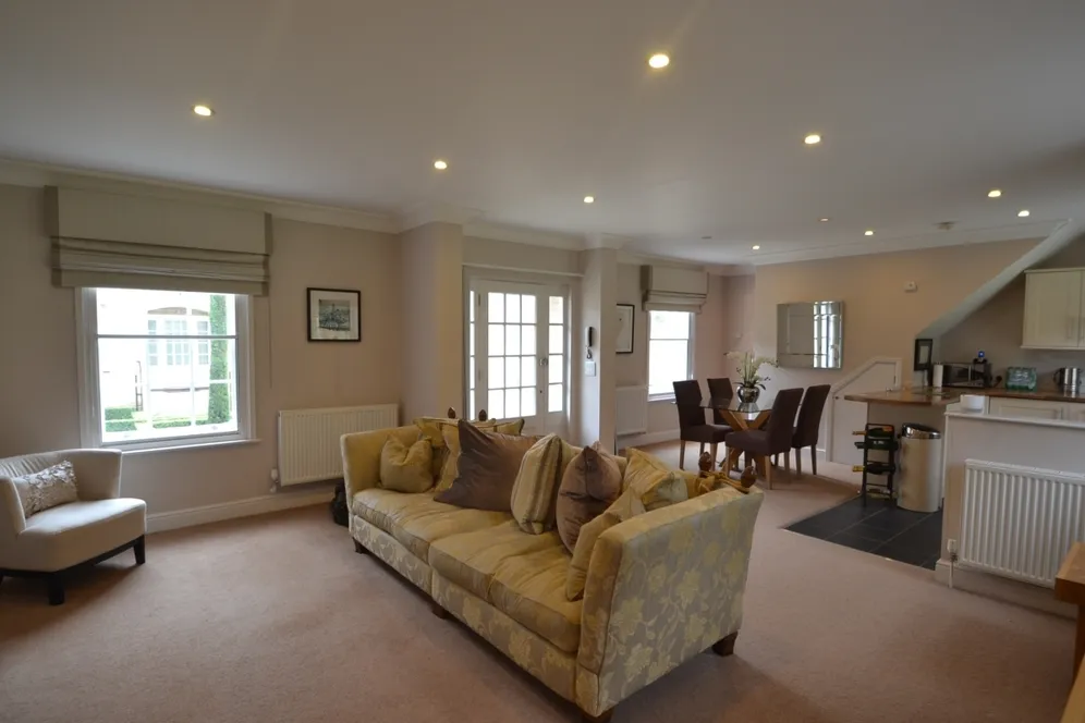 Hedsor Park Taplow SL6 photo 2