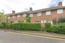 Greenstead Gardens London SW15 photo 6