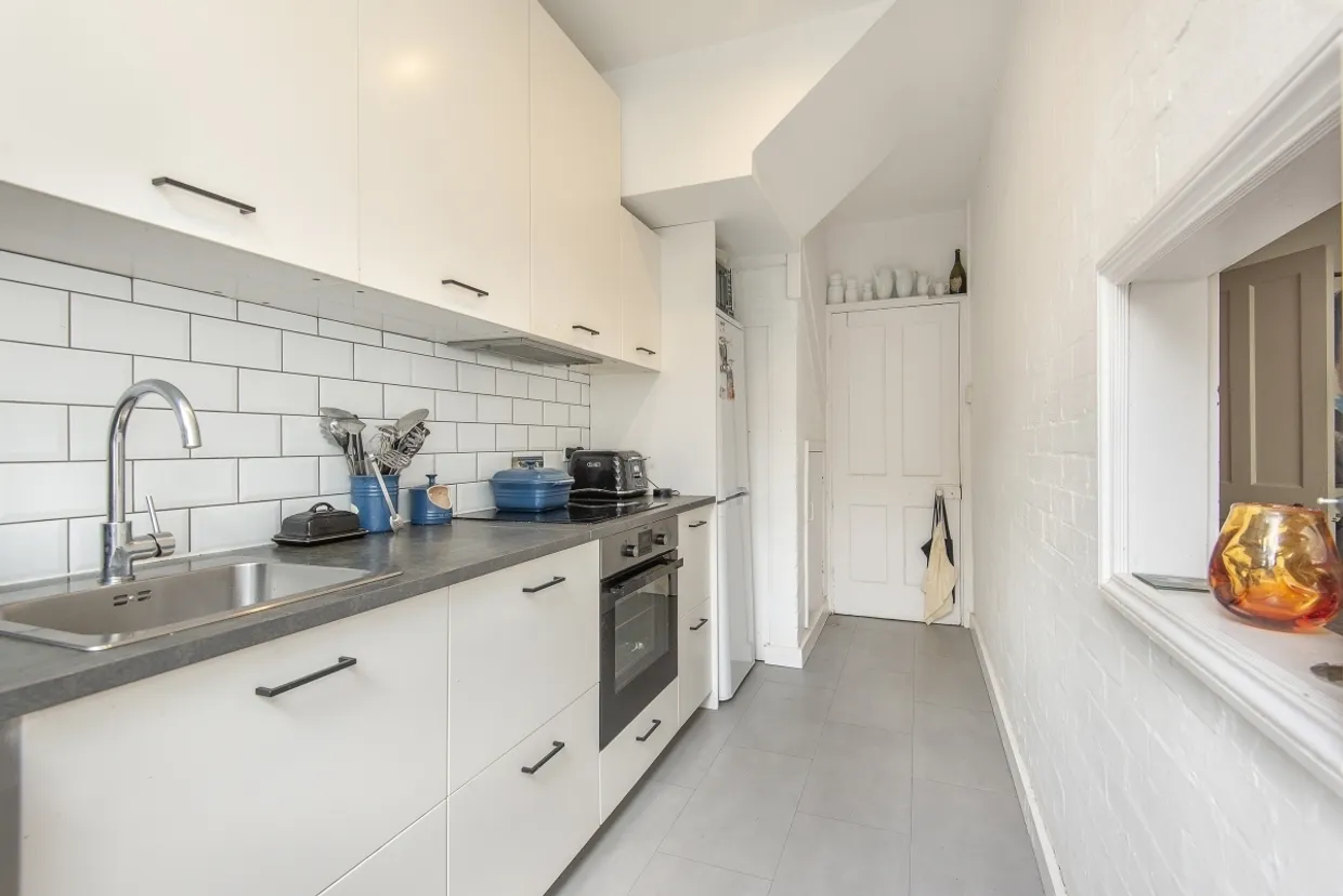 Greenstead Gardens London SW15 photo 7