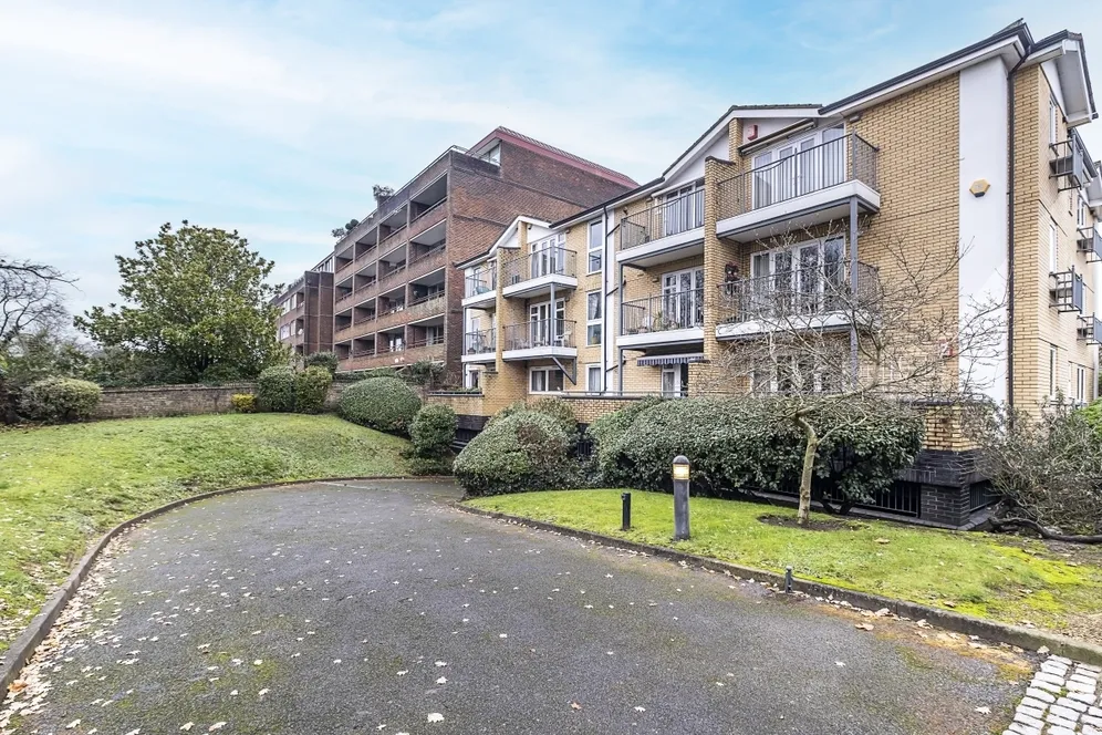 Westergate House Portsmouth Road KT1 photo 10